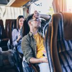 cómo no tener mareos en los viajes en autocar