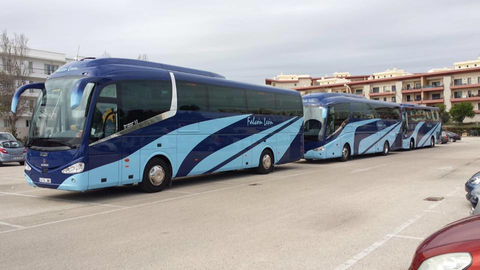 eneficios del alquiler de autocares para tus viajes en grupo